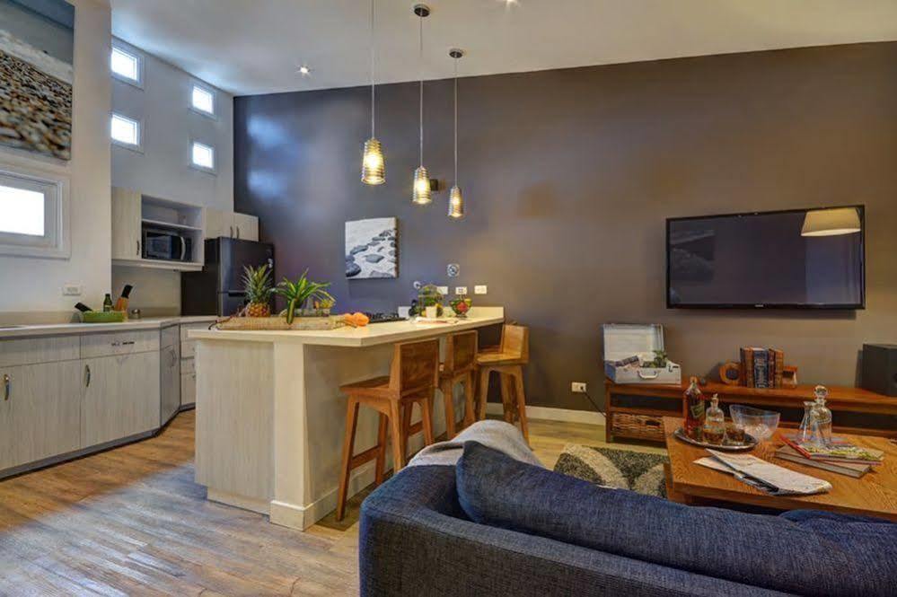 Oasis Suites Медельин Экстерьер фото